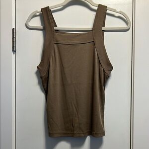 Carly Jean Los Angeles Brown Fitted Sleeveless Tank Top